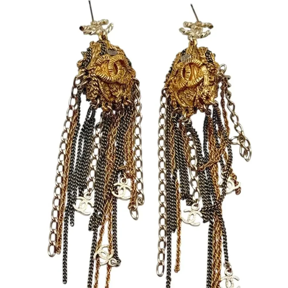 Chanel Lion Head Tassel Drop Earrings with Faux Pearl – Fall 2011 – 6.25